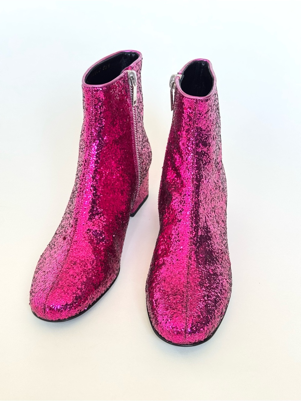 Saint Laurent "Babies" glitter ankle boots in hot pink from the F/W 14 Runway - Picture 4 of 12